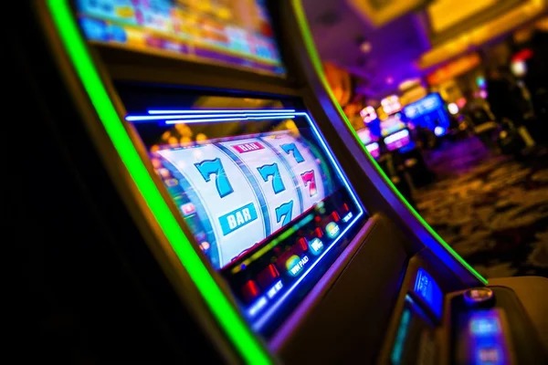 SA Gaming roulette wheel